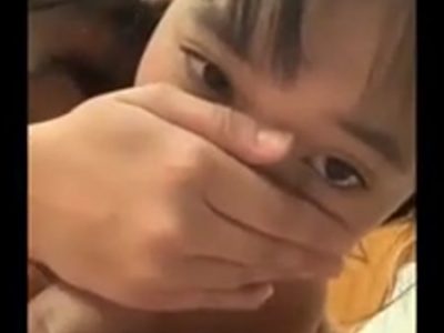 Bé sinh viên ngại ngùng lần đầu mút cây hàng của trai cực phê