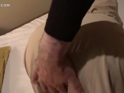 Chị gái cùng cty lồn múp quá con hàng cực ngọt nước