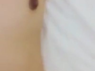 Nện tung lồn em học sinh lồn non mới lớn cực khít