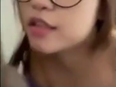Em eyeeu dâm dục quá bú con cặc anh ngon lành cực phê