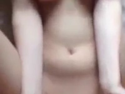 Đụ tung lồn con ghệ vú to sướng tê lồn em rồi