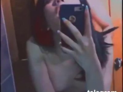 Gái xinh cute liếm củ khoai của anh ngon lành cực phê