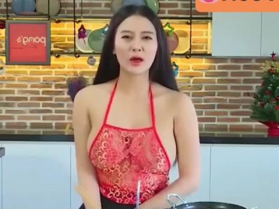 Dâm nữ vú to hàng khủng lộ hàng cực nét