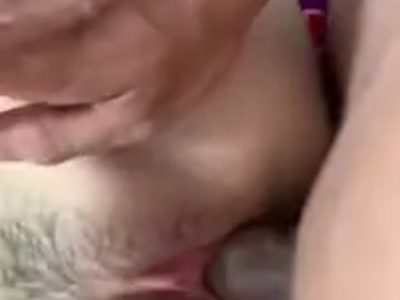 Nhét cặc vào lồn hồng của em cực phê rên dâm vl
