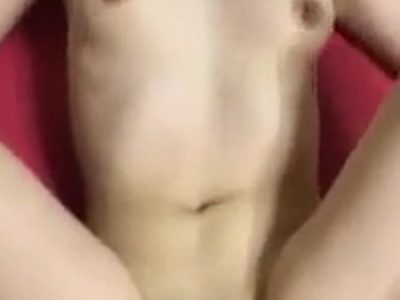Đâm lút cán vào lồn dâm địt sướng rên oai oái cực phê