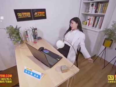 Anh bác sĩ khám bện cho em bện nhân vú to cực phê