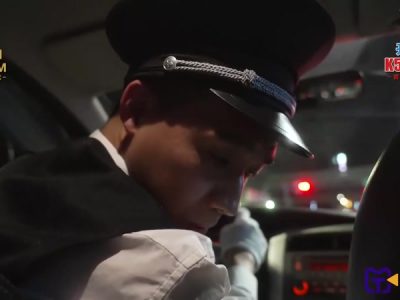 Em gái say rượu đi taxi về gặp phải gã tài xế biến thái nện cho sướng tê lồn