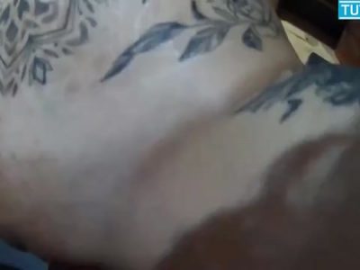 Em gái xăm trổ lồn dâm thổi kèn cực phê địt doggy sướng rên