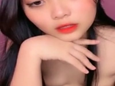 Em gái lòn dâm show hàng tự sướng cực phê