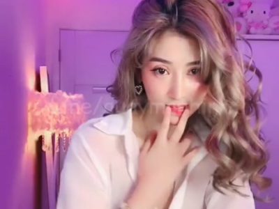 Em gái xinh vú to lồn dâm show hàng lộ hàng cực nét