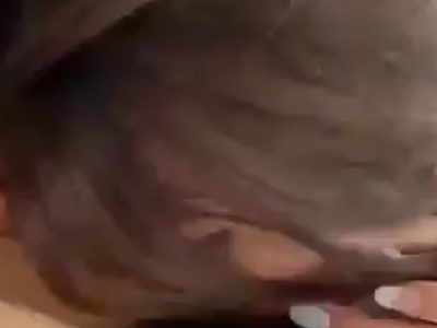 Em gái xinh say mê bú kiu anh ngập miệng cực đã