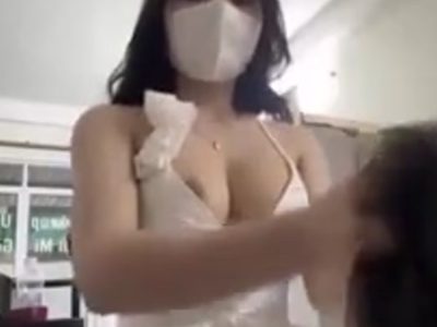Cô nàng dâm quay clip thủ dâm khiêu gợi