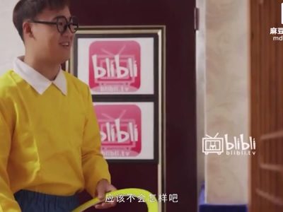 Địt tung lồn đẫm thủy của em đang nứng