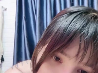 Em gái xinh sexy hàng múp show hàng cực nét