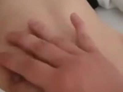 Khoe hàng bạn gái hồng hào múp cho thiên hạ cùng xem